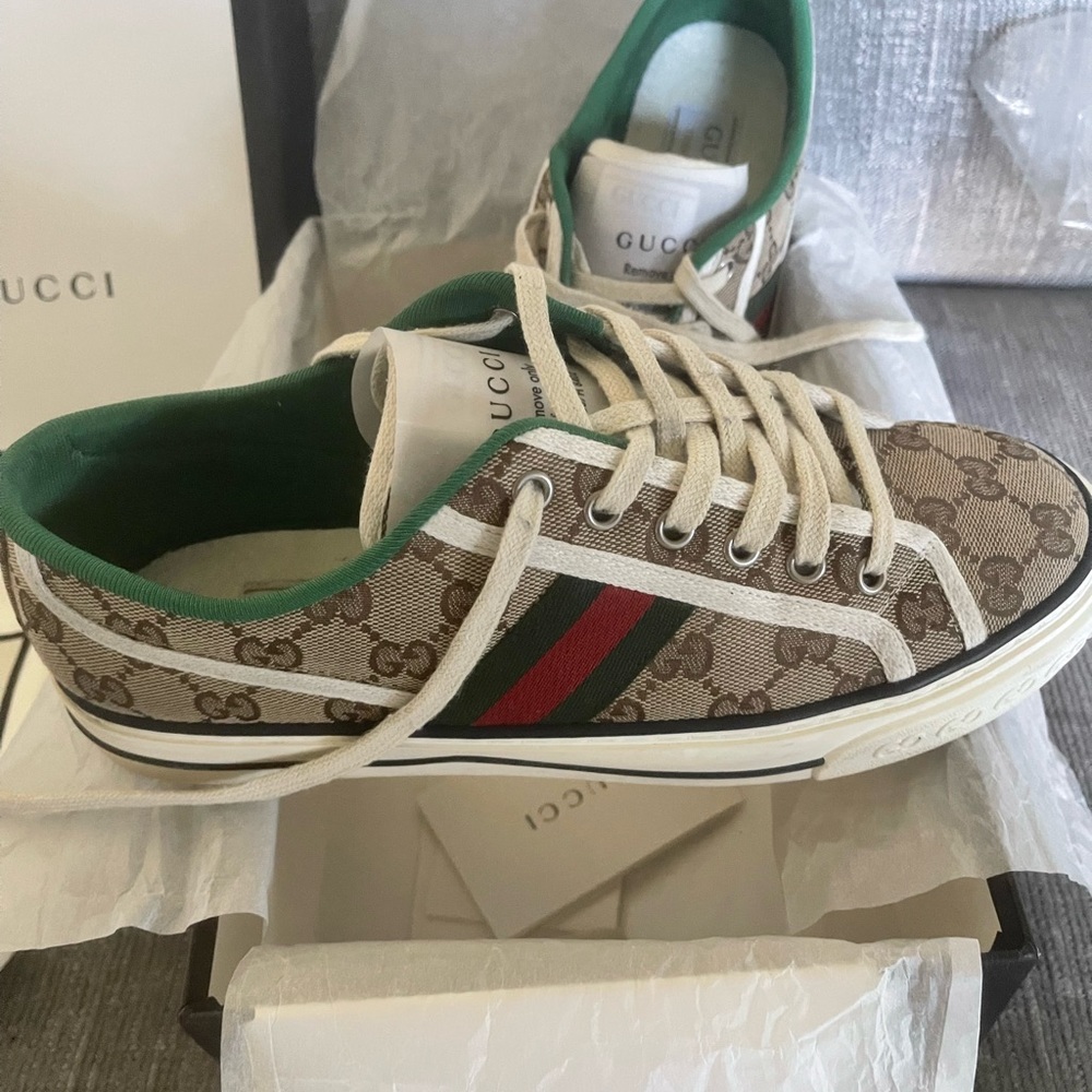 Authentic Gucci Original GG Lace/ Vin T.W Beige EB/ M Whi/ VRV sneakers sz 40